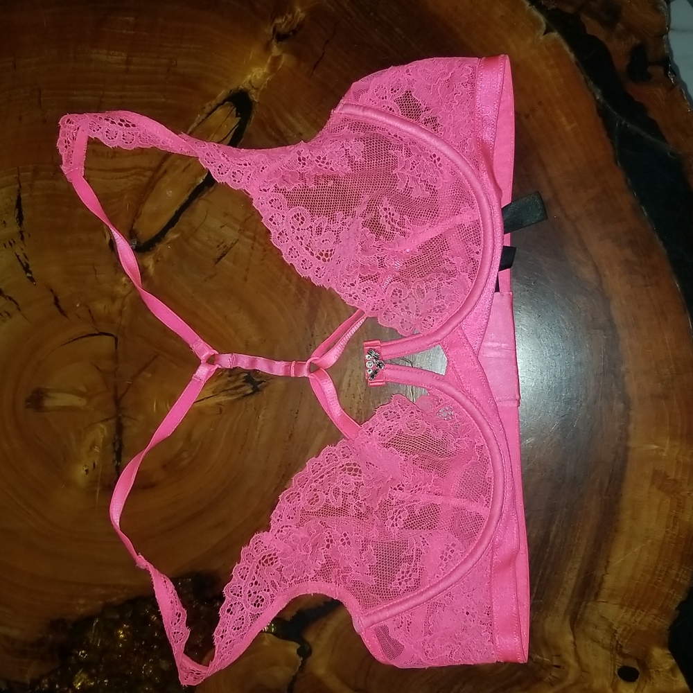 Victoria secret bra  rare pieces designer colección swarovsky use 1 time